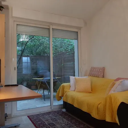Studio Indépendant Millénaire Montpellier Extérieur photo